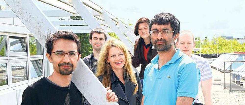 Start-up. Viele Uni-Unternehmer bieten Dienstleistungen aus dem IT-Bereich an. Im Bild die Gründer des Unternehmens „SpacialDB“, das an der FU entstanden ist und auf Geodatenbanken spezialisiert ist. 