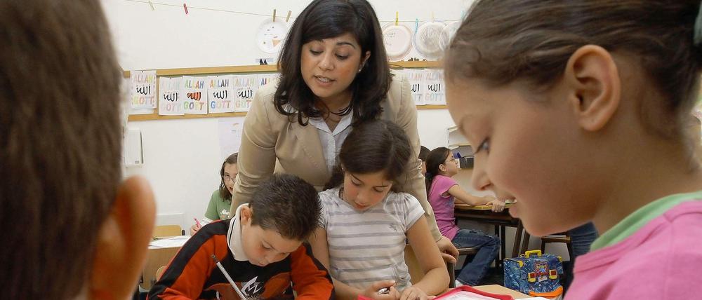 Islamischer Religionsunterricht ist in deutschen Schulen ein großes Streitthema.