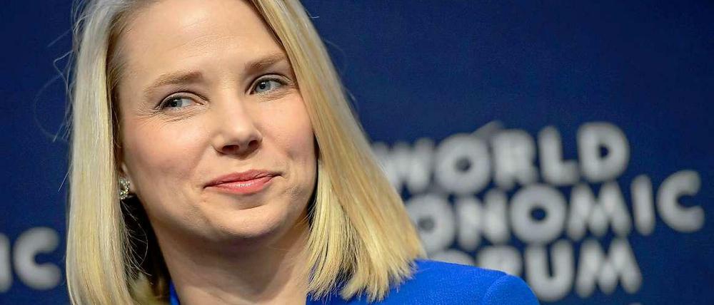Zufrieden. Yahoo-Chefin Marissa Mayer kann endlich mal ordentliche Geschäftszahlen mitteilen.