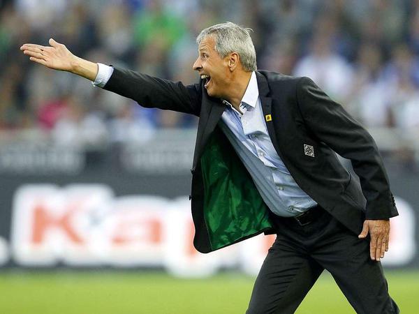 Was in den Siebzigern war, interessiert ihn nicht mehr. Sagt Gladbachs Trainer Lucien Favre.