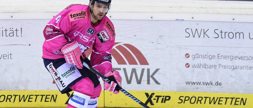 Etabliert bei den Eisbären: Verteidiger Henry Haase.