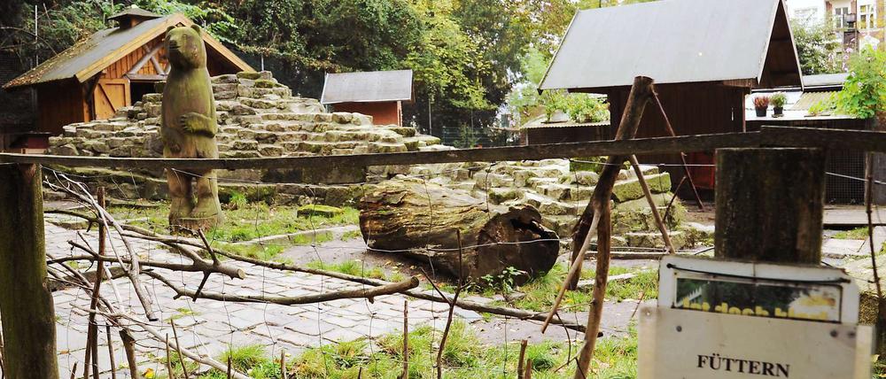 Alles leer, alles weg. Das Tiergehege im Viktoriapark in Kreuzberg liegt noch verwaist da - aber nicht mehr lange.