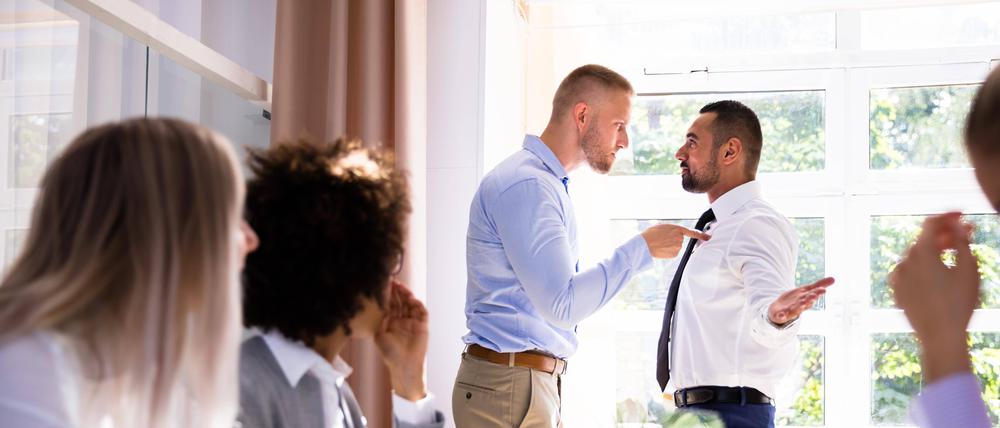 Was willst du? In Corona-Zeiten ist das Stresslevel bei vielen höher, die Nerven liegen blank, da kann ein Streit schneller eskalieren.