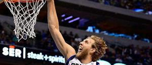 Dirk Nowitzki mit Playoff-Bart? Diese Saison bitte nicht allzu lang.