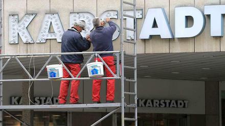 Umbau. Der neue Karstadt-Chef muss den Konzern neu aufstellen. Vielen Filialen droht das Aus.