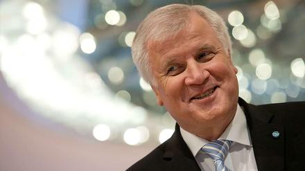 Glaubt, dass seine Partei noch nicht auf ihn verzichten kann: CSU-Chef Horst Seehofer.