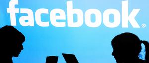 Facebook verbindet - auch Journalisten und Leser