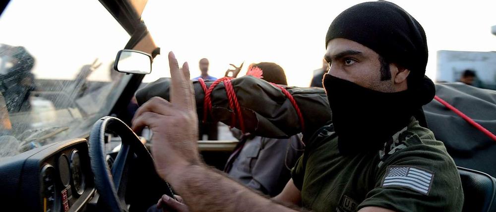 Sie wollen Kobane vor dem IS verteidigen: Peschmerga-Kämpfer an der türkisch-irakischen Grenze