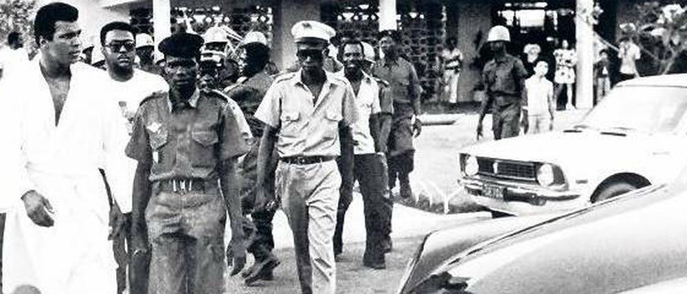 Stich wie eine Biene! Muhammed Ali 1974 in Kinshasa, elf Tage vor dem Kampf.