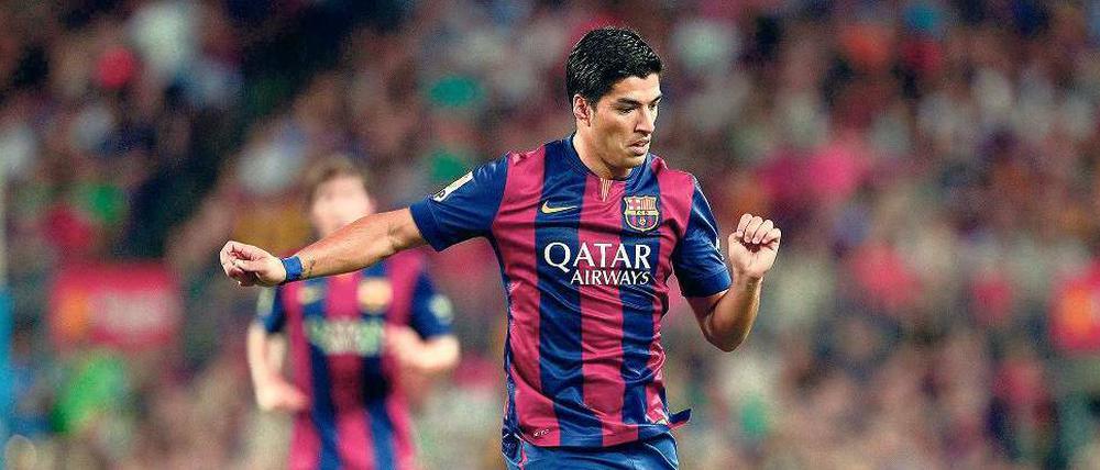Auf dem Zahnfleisch. Nach dem Schulterbiss bei der WM absolvierte Suárez vier Monate lang nur Testspiele.