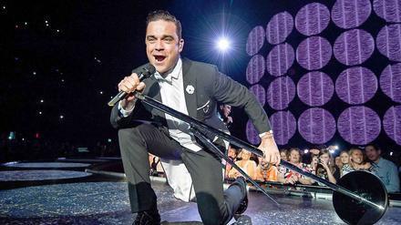 Robbie Williams teilte seine Vaterschaft via Twitter mit.