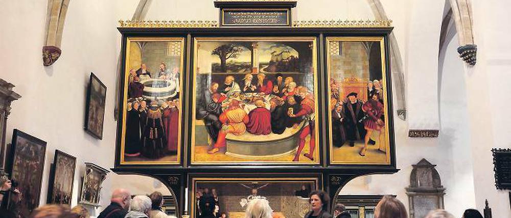 Neuer Glanz. In der Stadtkirche St. Marien kann der restaurierte Altar von Lucas Cranach dem Älteren wieder bewundert werden.