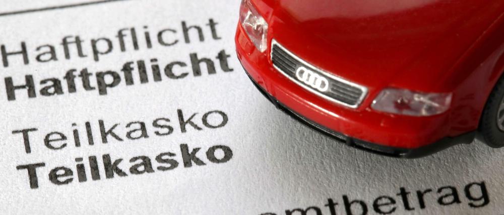 Oft werden Kunden automatisch in den Leistungen herabgestuft - zahlen aber das gleiche oder mehr.