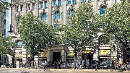 Im Herzen der Hauptstadt. Das Französische Palais, verkauft an den Investor des Spreedreieck-Hauses, liegt vis-à-vis der Komischen Oper.