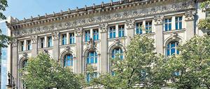 Im Herzen der Hauptstadt. Das Französische Palais, verkauft an den Investor des Spreedreieck-Hauses, liegt vis-à-vis der Komischen Oper. 