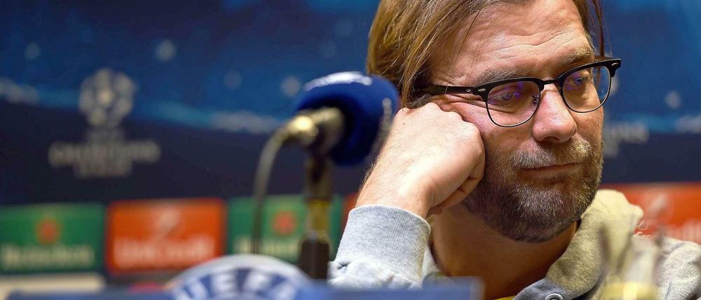 Mit Sorgen in die Königsklasse: Jürgen Klopp und der BVB stehen vor dem Einzug in das Achtelfinale der Champions League - und in der Bundesliga auf Platz 17.