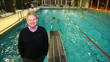 Wilmersdorfer Badewanne. Ole Bested Hensing, Chef der Berliner Bäderbetriebe; fotografiert im Stadtbad in der Mecklenburgische Straße.