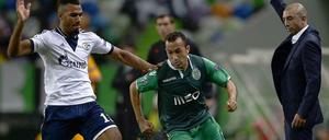 Traf zum 1:0: Eric Maxim Choupo-Moting (r.).