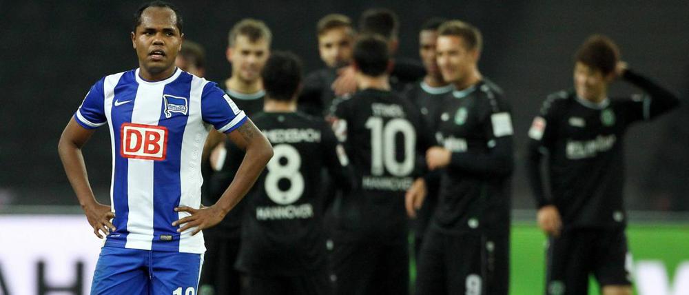 Individualist gegen Team. Den Hannoveranern hatten Ronny und Hertha BSC am Freitag wenig entgegenzusetzen. 