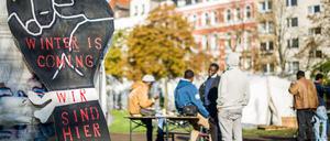 Diese Flüchtlinge in Hannover machen auf ihre Situation aufmerksam. Immer wieder sind auch Staatenlose unter den aus Kriegsgebieten geflohenen Menschen.