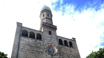 Die Kirche St. Peter und Paul auf Nikolskoe in Berlin-Wannsee.