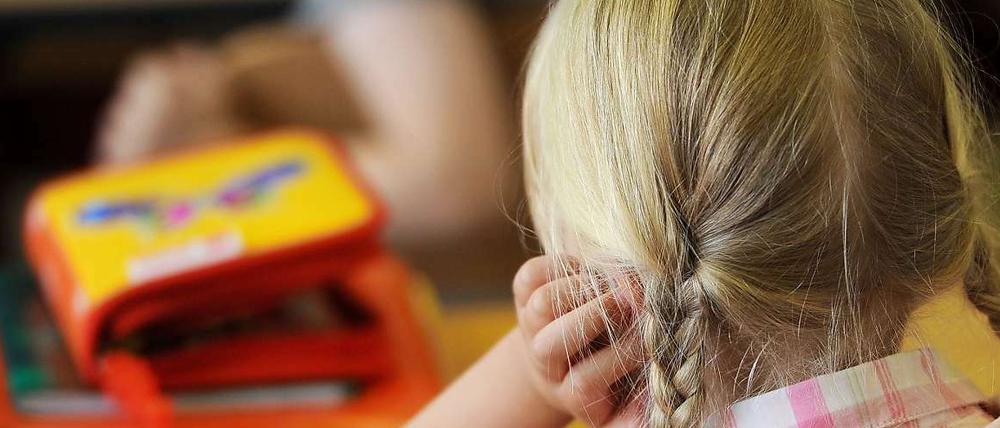 Schüler müssen in die Schule gehen - die Eltern dürfen sie nicht zu Hause unterrichten
