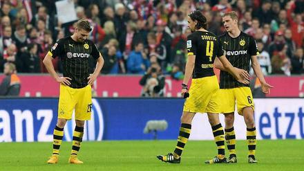 Gesenkte Köpfe: Trotz ansprechender Leistung gegen den FC Bayern ist der BVB auf den vorletzten Tabellenplatz abgerutscht.