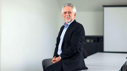 Wirtschaft und Ethik müssen zusammenkommen, meint der Ökonom Holger Rogall. Nur dann kann die Wirtschaft nachhaltig sein. 
