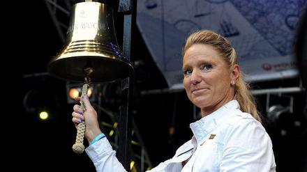 Die mehrfache Paralympics-Siegerin Kirsten Bruhn bei der offiziellen Eröffnung der Kieler Woche.