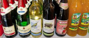 Nicht nur Sekt kommt aus dem Osten - beliebt sind beispielsweise auch Obstweine aus Brandenburg.