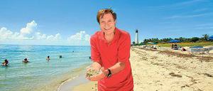 Sandmann. Dr. Beach testet aber auch Wasserqualität und Ambiente. 