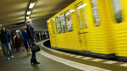 Die BVG machte 2013 ein Plus von 137,5 Millionen Euro, bekam vom Senat aber auch einen Zuschuss von 492 Millionen Euro.