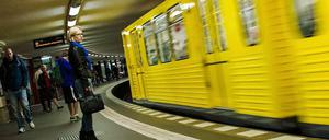 Die BVG machte 2013 ein Plus von 137,5 Millionen Euro, bekam vom Senat aber auch einen Zuschuss von 492 Millionen Euro.