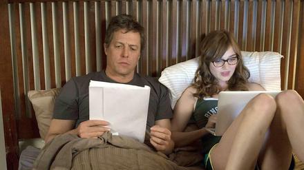 Hugh Grant gibt in "Wie schreibt man Liebe?" den Gastdozenten.