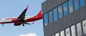 Flugzeuge über meinem Haus? Das könnte laut werden. 