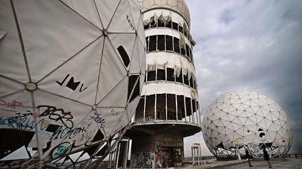 Blick von oben. Aus der Ex-Abhörstation auf dem Teufelsberg kann man Sonntag auf weite Teile der Stadt und die Lichtspektakel zum Mauerfall-Jubiläum schauen. 