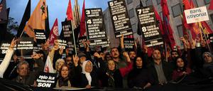 Kurden protestieren gegen den Terror des IS - und die türkische Regierung