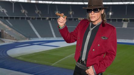Keine raucherfreie Zone. Udo Lindenberg stellte seine Konzertpläne fürs Olympiastadion vor.