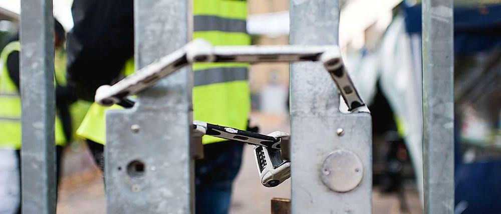 Die besetzte Schule in Kreuzberg bleibt vorerst wohl genau das: besetzt.