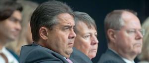 Uneinige Parteifreunde: Energieminister Sigmar Gabriel und Umweltministerin Barbara Hendricks (beide SPD).