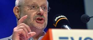 Alexander Kirchner, Vorsitzender der Eisenbahn- und Verkehrsgewerkschaft (EVG), fordert gleichen Lohn für gleiche Arbeit.