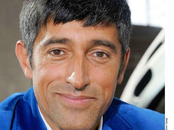 Ranga Yogeshwar, 55, wurde in Luxemburg geboren und wuchs zeitweise in Indien auf. heute lebt er bei Köln.