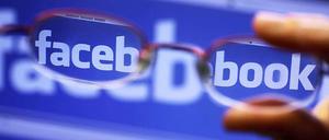 Scharfgestellt. Facebook richtet den Blick auf die Berufsnetzwerke.
