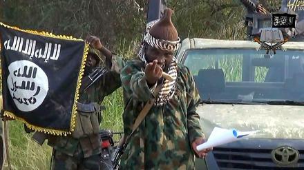 Der Anführer der Boko Haram, Abubakar Shekau, auf einem im Internet verbreiteten Video.