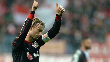 Aus und vorbei. Bayer Leverkusens Kapitän Simon Rolfes beendet im Sommer 2015 seine Karriere.