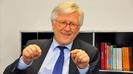 Heinrich Bedford-Strohm (54) ist Vorsitzender des Rates der Evangelischen Kirchen in Deutschland (EKD) und Landesbischof in Bayern. 