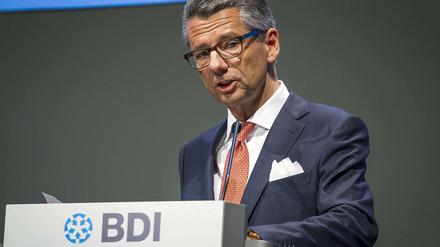 Wenn BDI-Chef Ulrich Grillo an Schwarz-Rot denke, ist er durchaus angespannt.