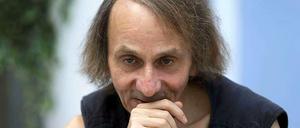 Will wieder schockieren. Skandal-Autor Michel Houellebecq  lässt Islamisten die Macht in Frankreich ergreifen.