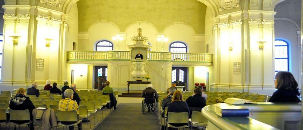 Andacht im Französischen Dom am Gendarmenmarkt.