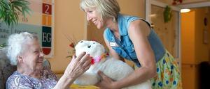 Ob in der Pflege oder in der Produktion: Der massive Fachkäftemangel in Deutschland ist absehbar